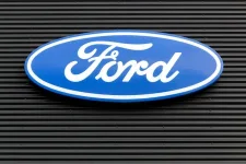 89156761-skanderborg-denmark-october-21-2017-ford-logo-on-a-wall-ford-is-an-american-multinat...webp